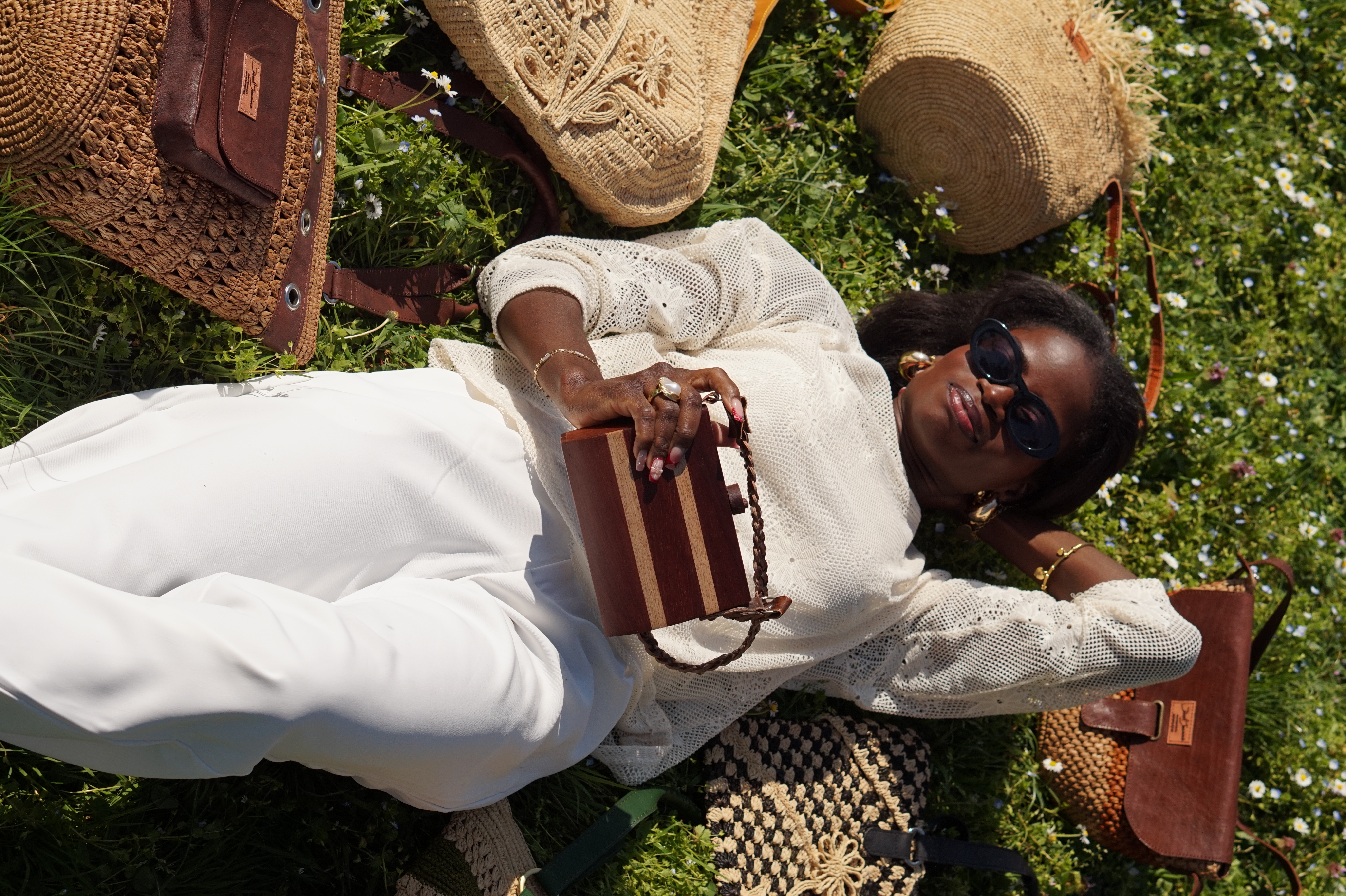 Sac port&eacute; par Xavi&egrave;re